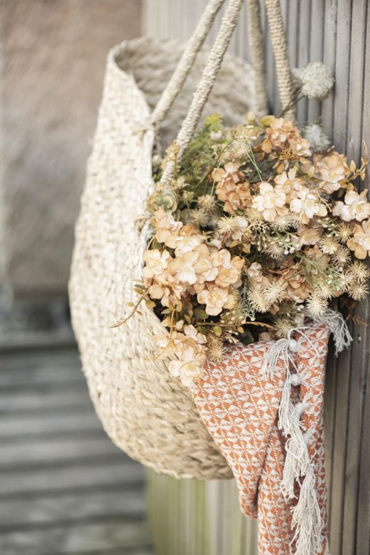 Blomst nude/grønne nyanser | IB Laursen